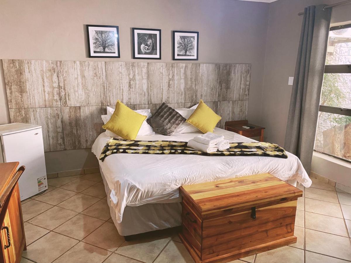 The Wilds Lodge Kuruman Exteriör bild
